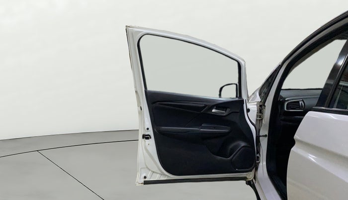 2018 Honda WR-V 1.5L I-DTEC S MT, Diesel, Manual, 69,133 km, LHS Front Door