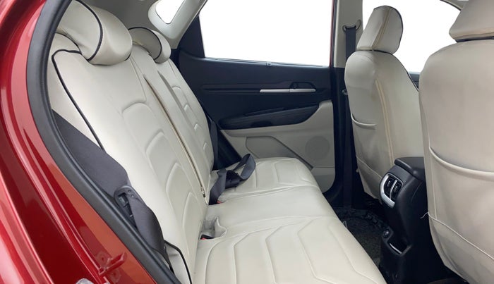 2022 KIA SONET HTX 1.5, Diesel, Manual, 33,023 km, Right Side Rear Door Cabin