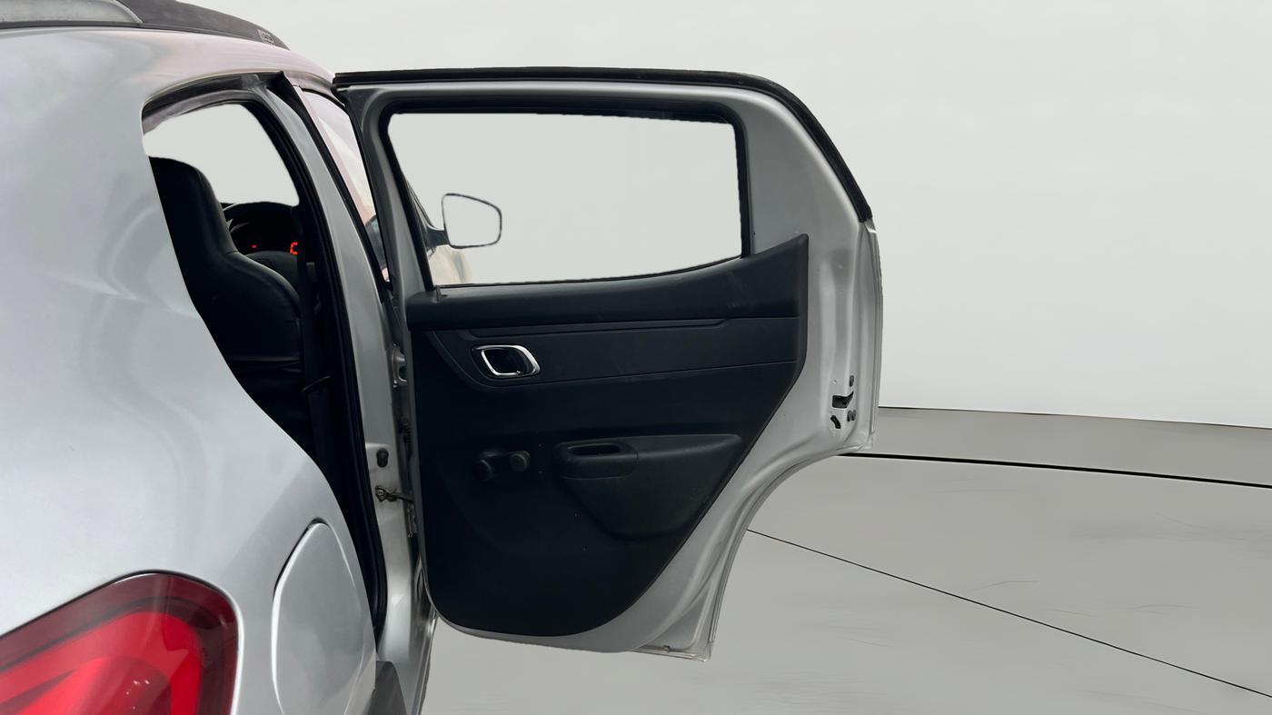 2018 Renault Kwid RXT 1.0 (O), Petrol, Manual, 75,986 km, RHS Rear Door