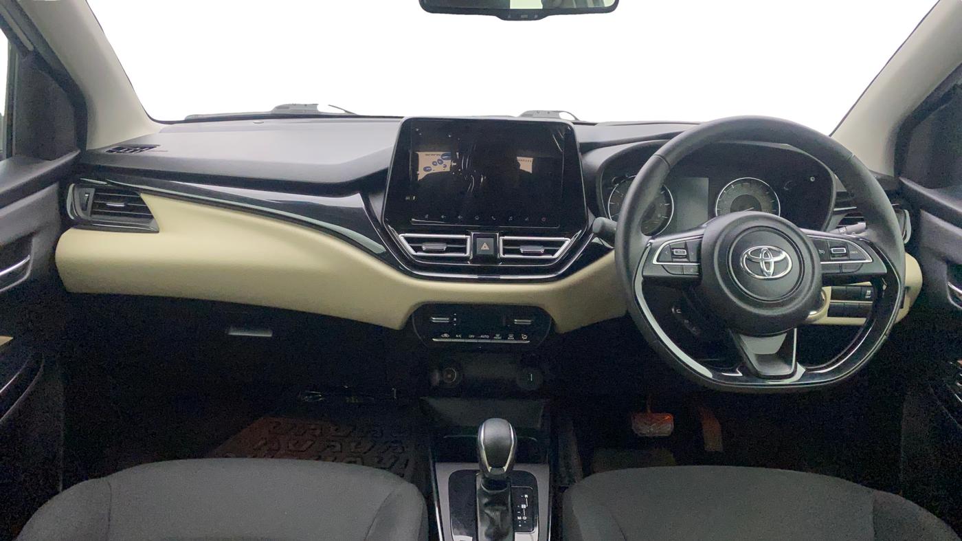 2022 Toyota Glanza V AMT, Petrol, Automatic, 14,530 km, Dashboard