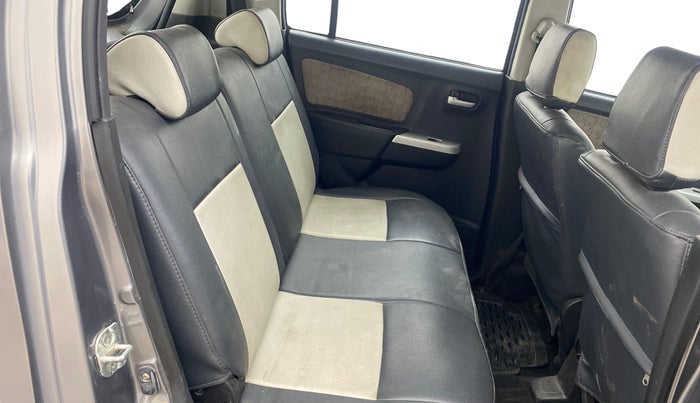 2015 Maruti Wagon R 1.0 VXI, Petrol, Manual, 75,363 km, Right Side Rear Door Cabin