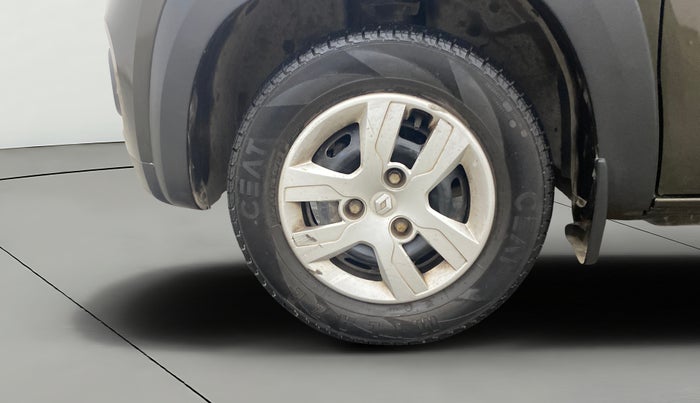 2017 Renault Kwid RXT 1.0, Petrol, Manual, 12,607 km, Left Front Wheel