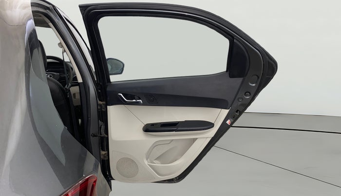 2022 Tata Tiago XZ PLUS CNG, CNG, Manual, 62,618 km, RHS Rear Door