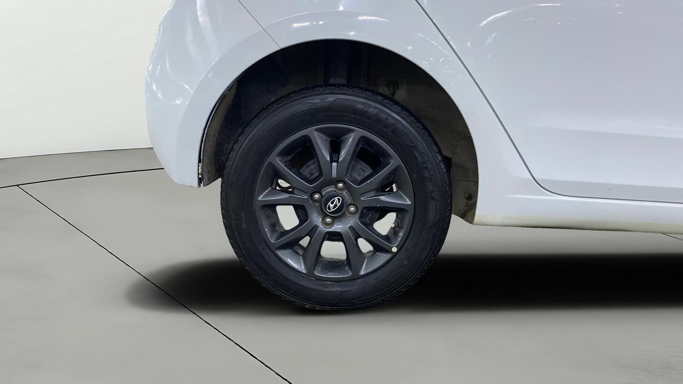 2020 Hyundai Elite i20 SPORTZ PLUS 1.2, Petrol, Manual, 37,141 km, Right Rear Wheel