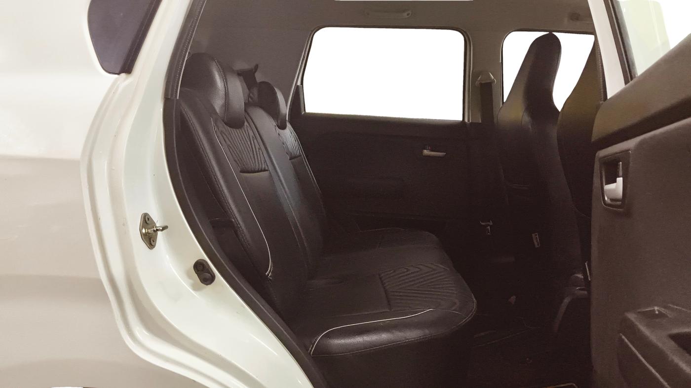 2021 Maruti New Wagon-R VXI 1.0, Petrol, Manual, 42,300 km, Right Side Rear Door Cabin