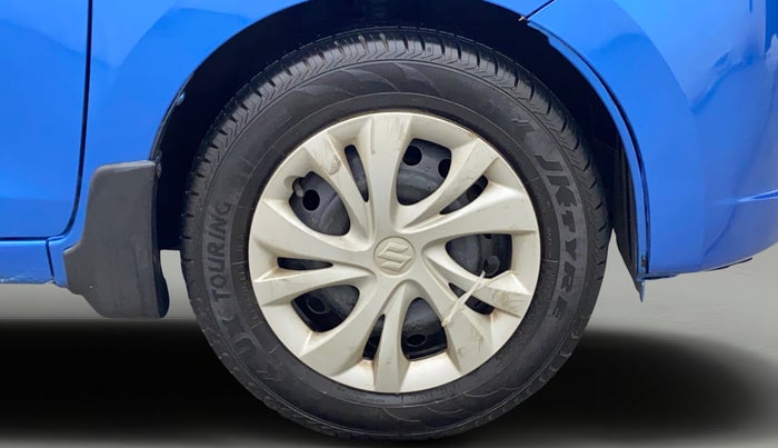 2016 Maruti Celerio VXI, Petrol, Manual, 36,882 km, Right Front Wheel