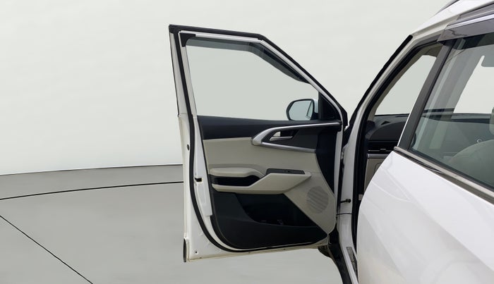 2024 KIA CARENS PRESTIGE 1.5 PETROL 7 STR, Petrol, Manual, 7,359 km, LHS Front Door