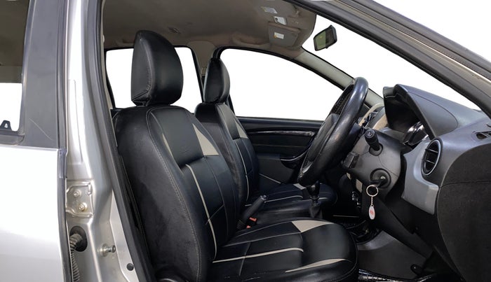 2017 Renault Duster 110 PS RXS SANDSTORM EDITION DIESEL, Diesel, Manual, 68,187 km, Right Side Front Door Cabin