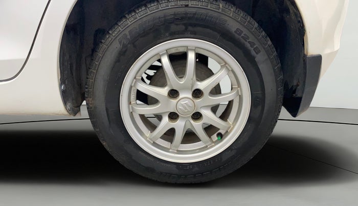 2013 Maruti Swift VXI, Petrol, Manual, 79,274 km, Left Rear Wheel