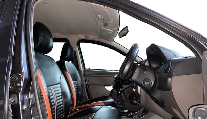 2017 Renault Duster RXE PETROL, Petrol, Manual, 27,433 km, Right Side Front Door Cabin