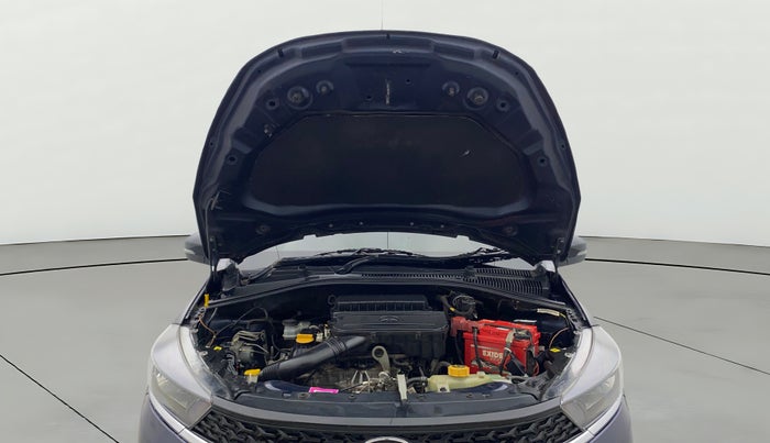 2022 Tata Tiago XT PETROL, Petrol, Manual, 30,077 km, Open Bonet
