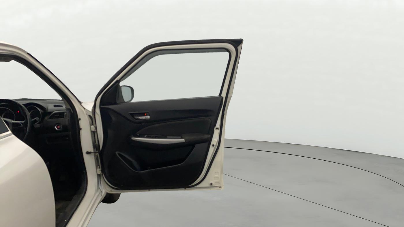 2020 Maruti Swift ZXI, Petrol, Manual, 77,005 km, RHS Front Door