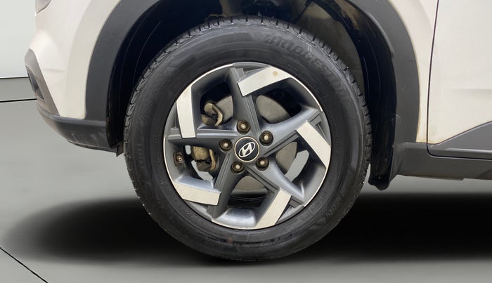 2021 Hyundai VENUE SX PLUS 1.0 TURBO DCT, Petrol, Automatic, 1,06,047 km, Left Front Wheel