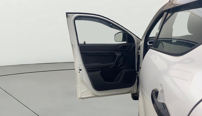 2025 Renault Kiger RXZ MT, Petrol, Manual, 14,691 km, LHS Front Door