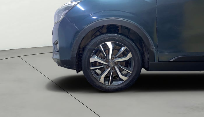 2019 Mahindra XUV300 W8 (O) 1.5 DIESEL, Diesel, Manual, 84,648 km, Left Front Wheel