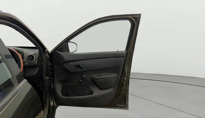 2018 Renault Kwid RXL, Petrol, Manual, 45,635 km, RHS Front Door