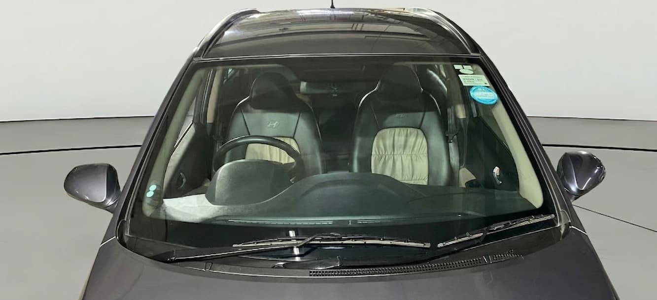 2016 Hyundai Grand i10 ASTA (O) 1.2 KAPPA VTVT, Petrol, Manual, 12,557 km, Front Windshield