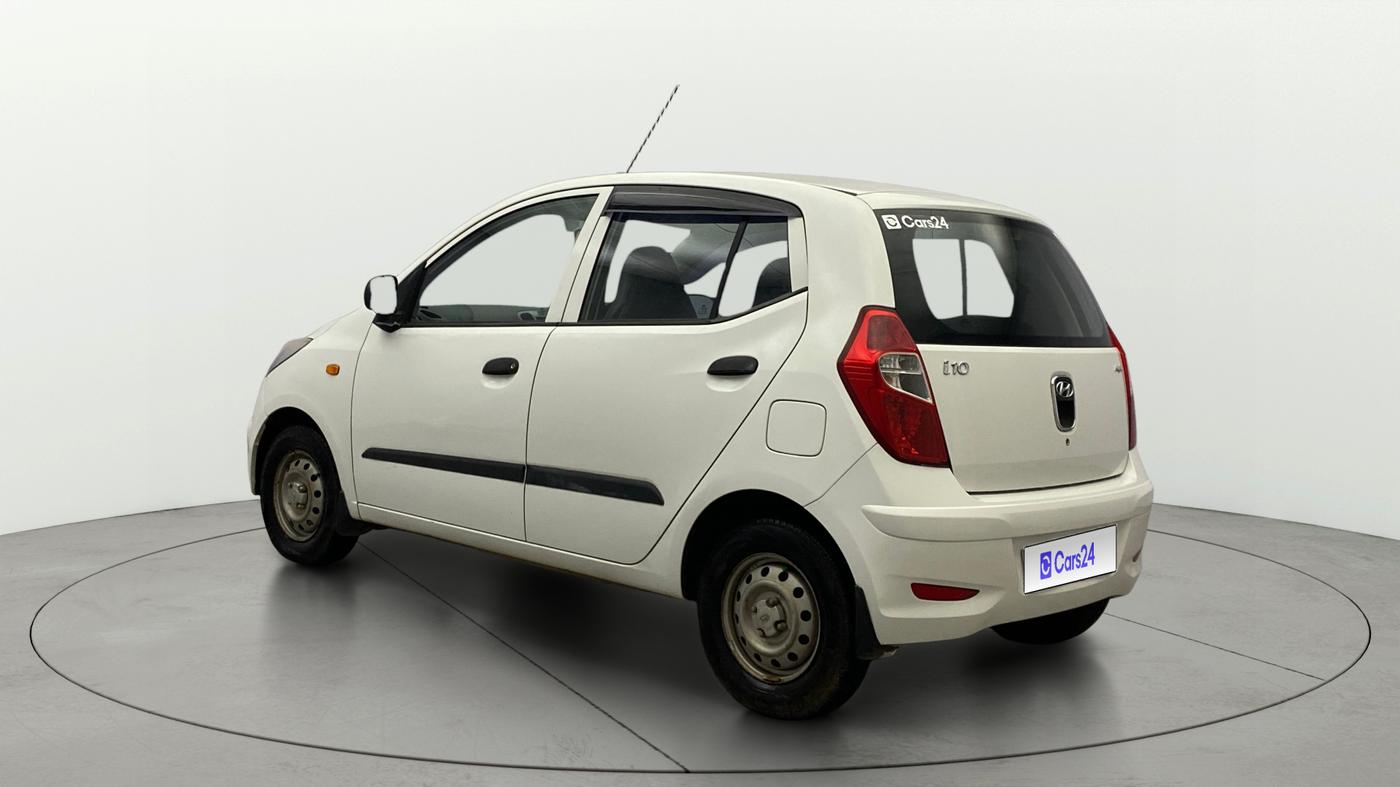 2015 Hyundai i10 MAGNA 1.1, Petrol, Manual, 77,729 km, Left Back Diagonal