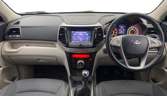 2019 Mahindra XUV300 W8 1.2 PETROL, Petrol, Manual, 58,517 km, Dashboard