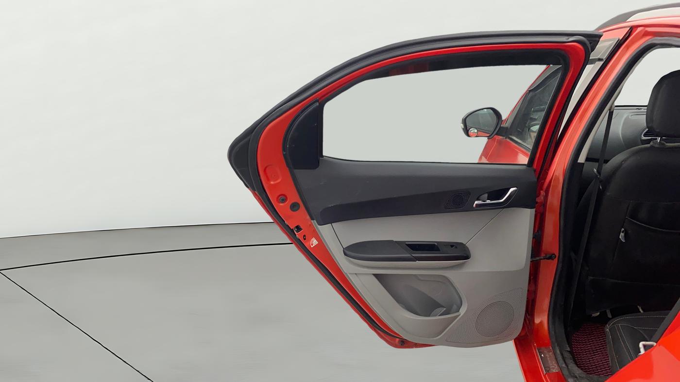 2020 Tata Tiago XZ PLUS PETROL, Petrol, Manual, 67,710 km, LHS Rear Door