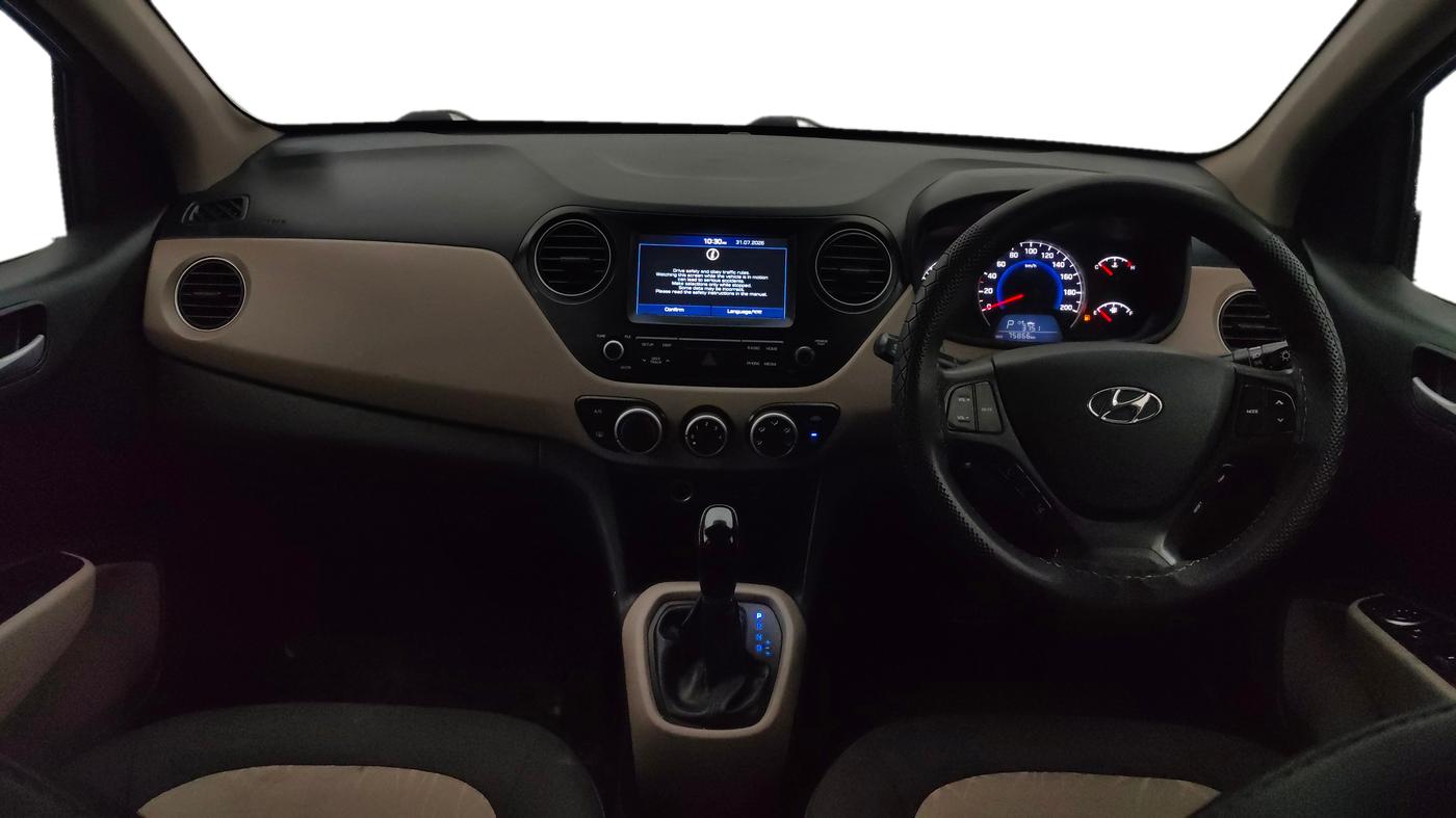 2017 Hyundai Grand i10 SPORTZ (O) AT 1.2 KAPPA VTVT, Petrol, Automatic, 75,859 km, Dashboard