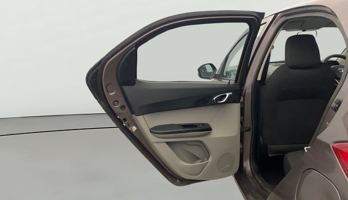2017 Tata Tiago XZ PETROL, Petrol, Manual, 49,870 km, LHS Rear Door
