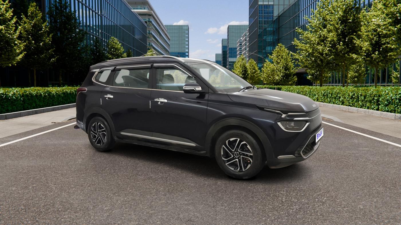 2022 KIA CARENS LUXURY PLUS 1.4 PETROL 7 STR, Petrol, Manual, 37,723 km, Right Front Diagonal