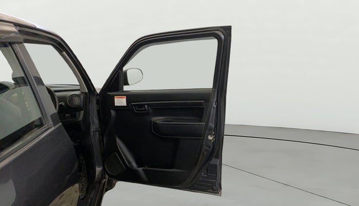 2021 Maruti S PRESSO VXI (O) CNG, CNG, Manual, 35,921 km, RHS Front Door