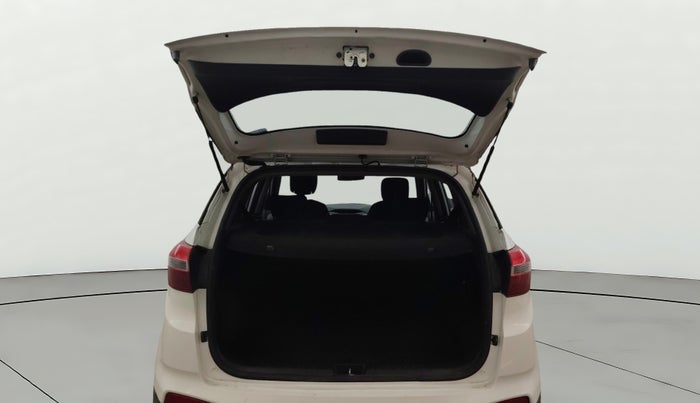 2016 Hyundai Creta SX PLUS 1.6 PETROL, Petrol, Manual, 79,801 km, Boot Door Open