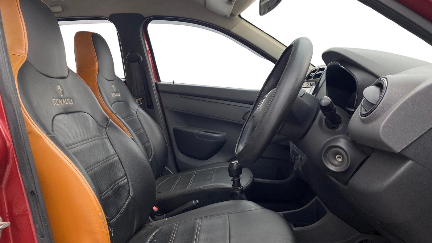 2016 Renault Kwid RXT 0.8, Petrol, Manual, 56,767 km, Right Side Front Door Cabin