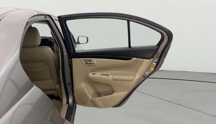 2017 Maruti Ciaz ALPHA  AT 1.4  PETROL, Petrol, Automatic, 55,561 km, RHS Rear Door