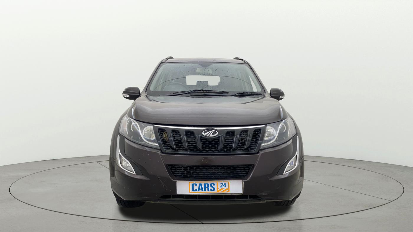 2017 Mahindra XUV500 W4, Diesel, Manual, 99,924 km, Front