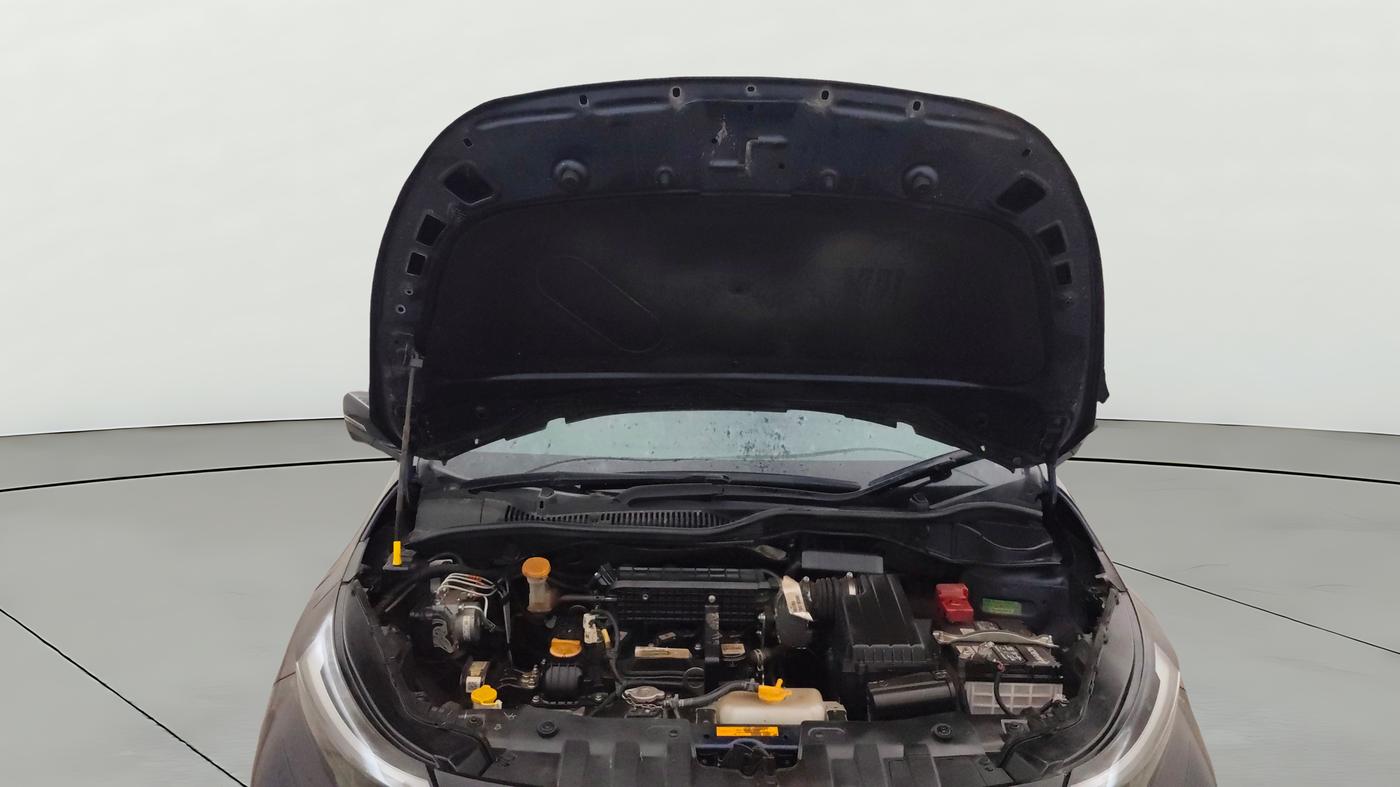 2025 Tata ALTROZ Accomplished Plus S Petrol 6DCT, Petrol, Automatic, 19,943 km, Open Bonet