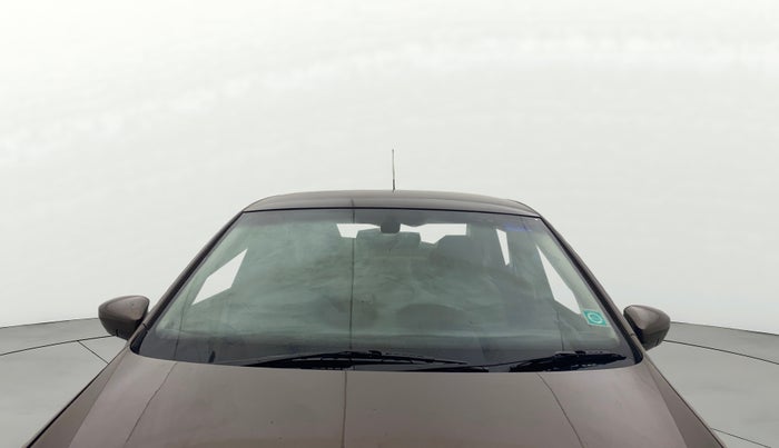 2016 Volkswagen Ameo HIGHLINE1.2L, Petrol, Manual, 67,291 km, Front Windshield