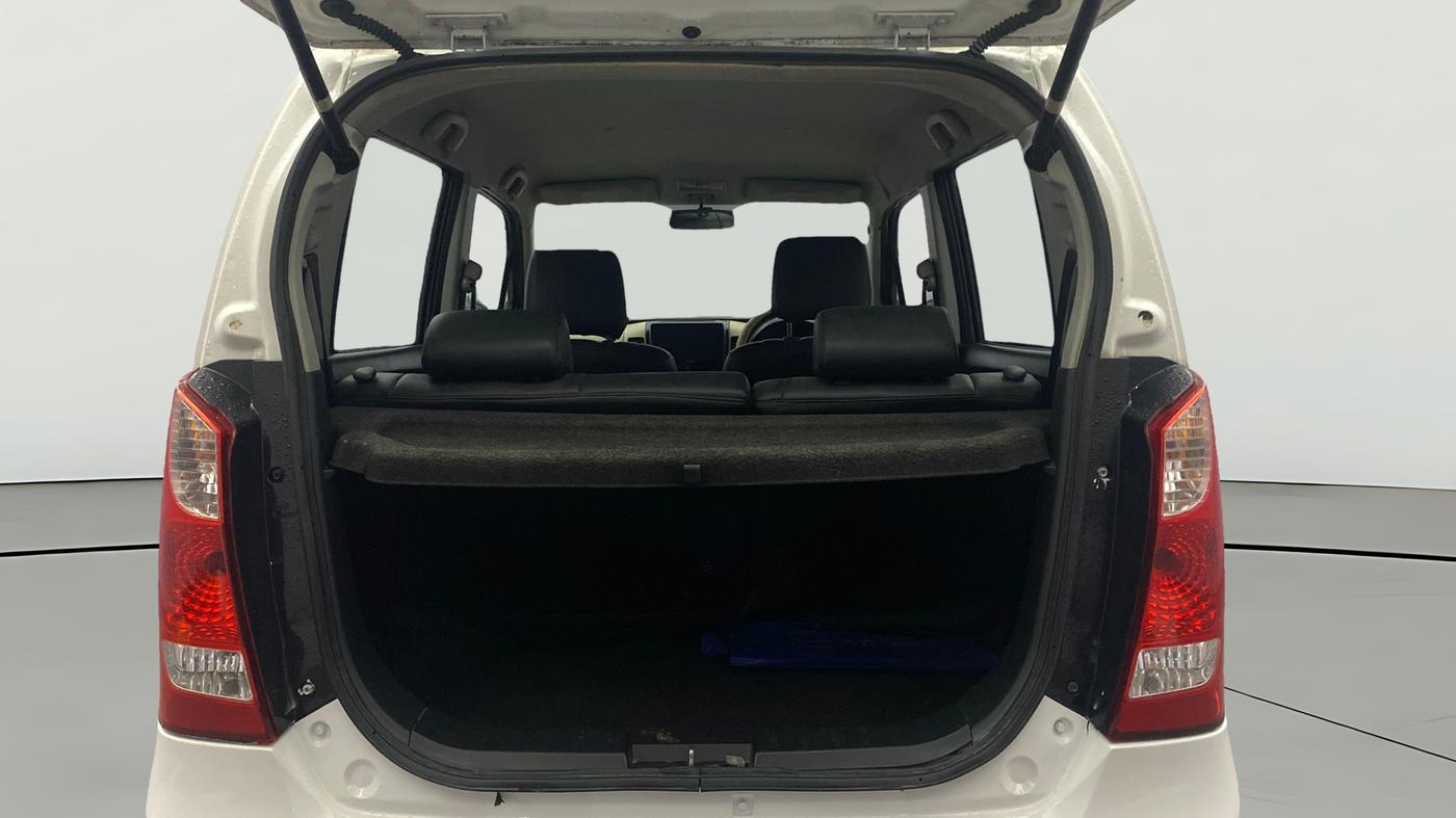 2017 Maruti Wagon R 1.0 VXI AMT, Petrol, Automatic, 94,144 km, Boot Open Zoomed View