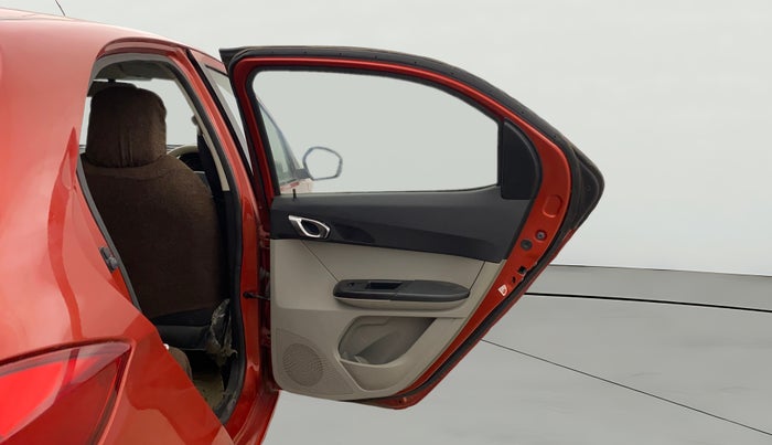 2018 Tata Tiago XZ PETROL, Petrol, Manual, 26,058 km, RHS Rear Door