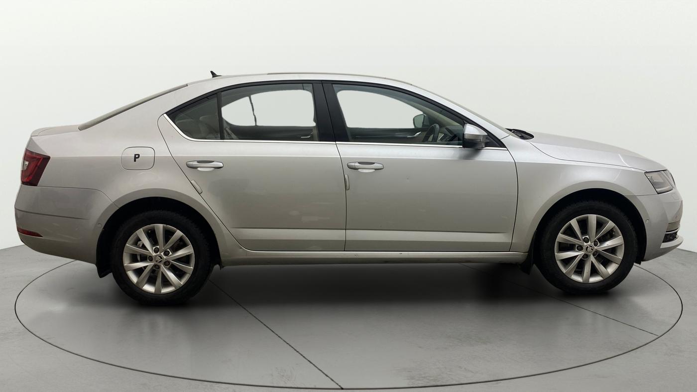 2018 Skoda Octavia L&K 1.8 TSI AT, Petrol, Automatic, 76,751 km, Right Side View