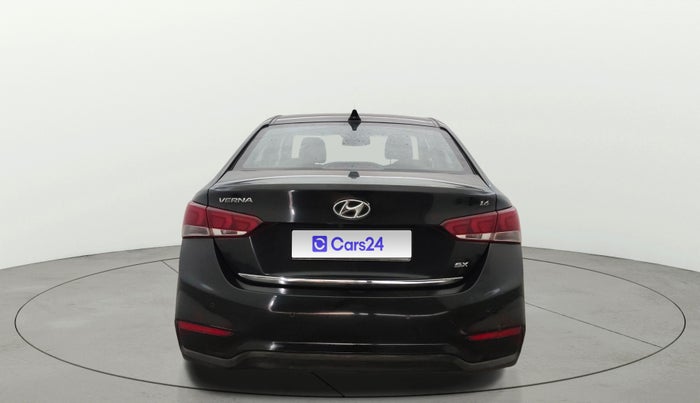 2019 Hyundai Verna 1.6 VTVT SX, Petrol, Manual, 41,403 km, Back/Rear