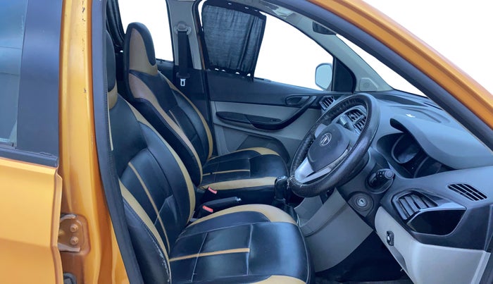 2016 Tata Tiago XT PETROL, CNG, Manual, 1,15,645 km, Right Side Front Door Cabin