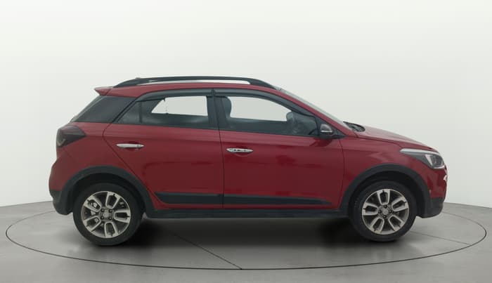 2017 Hyundai i20 Active 1.2 SX, Petrol, Manual, 67,856 km, Right Side View