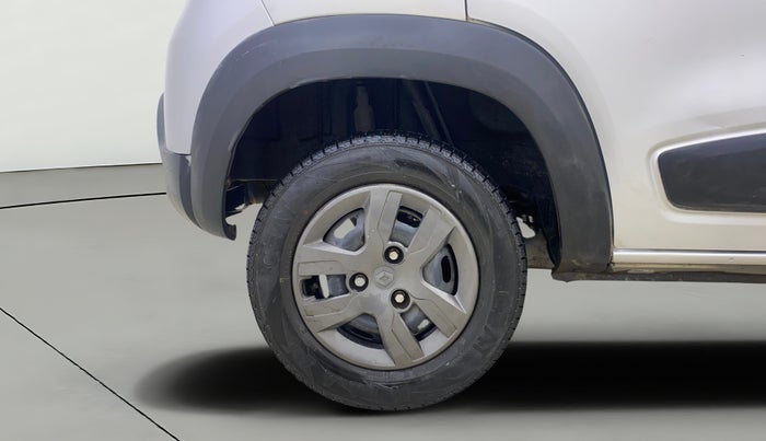 2019 Renault Kwid RXT 1.0 AMT (O), Petrol, Automatic, 28,924 km, Right Rear Wheel