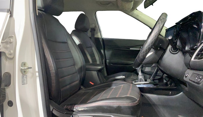 2021 KIA SELTOS HTK PLUS 1.5, Petrol, Manual, 30,275 km, Right Side Front Door Cabin