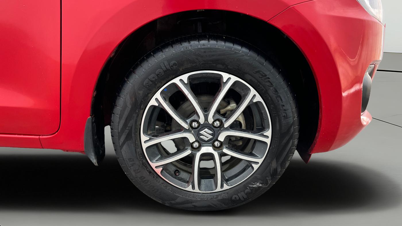 2018 Maruti Swift ZDI PLUS AMT, Diesel, Automatic, 80,363 km, Right Front Wheel