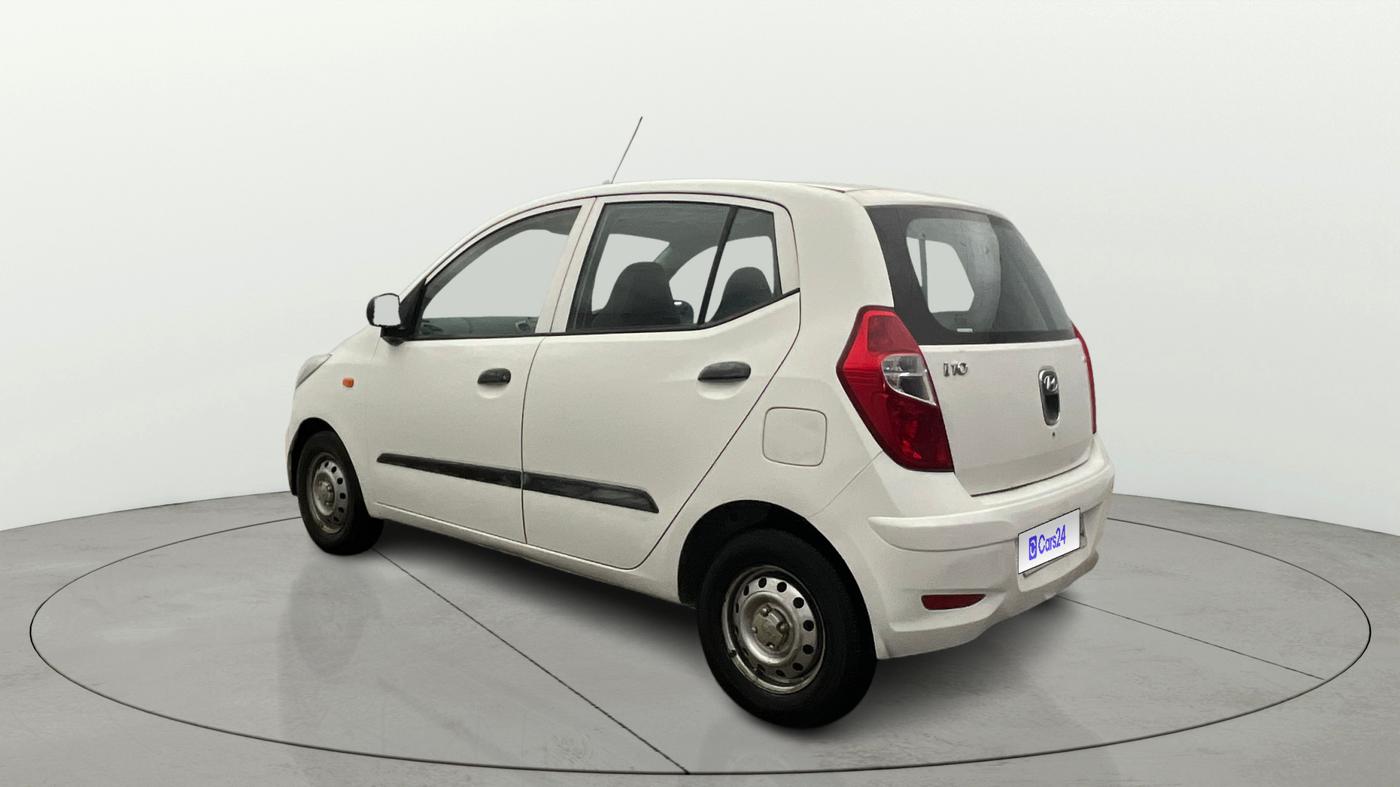 2015 Hyundai i10 MAGNA 1.1, Petrol, Manual, 43,974 km, Left Back Diagonal