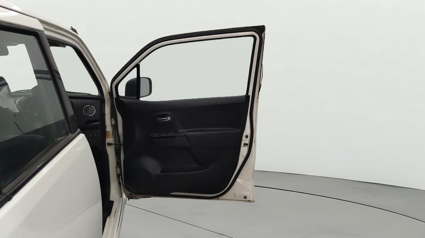 2014 Maruti Wagon R Stingray VXI, Petrol, Manual, 95,630 km, RHS Front Door