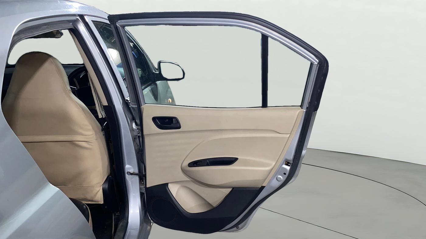 2020 Hyundai NEW SANTRO MAGNA, Petrol, Manual, 23,174 km, RHS Rear Door