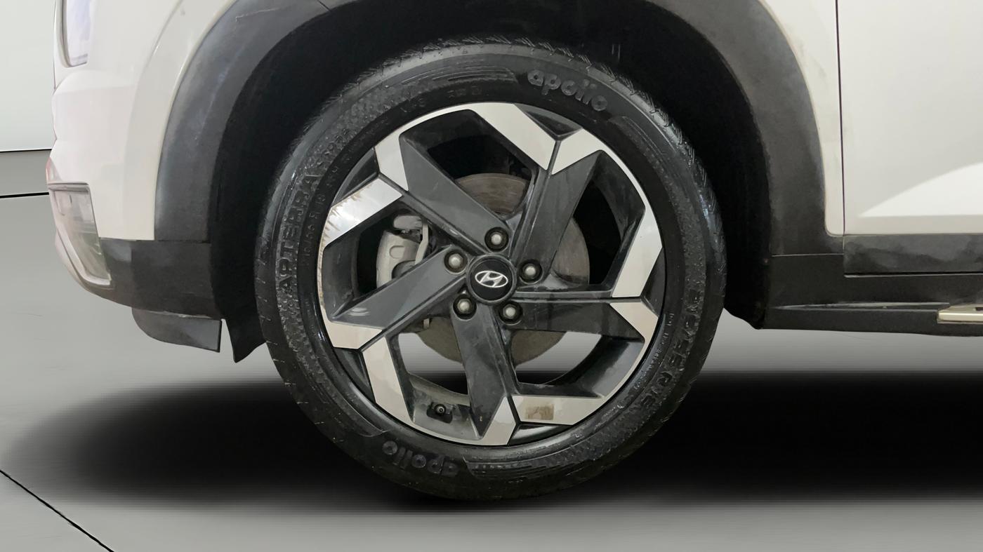 2021 Hyundai ALCAZAR 1.5 SIGNATURE (O) AT 6STR, Diesel, Automatic, 74,760 km, Left Front Wheel