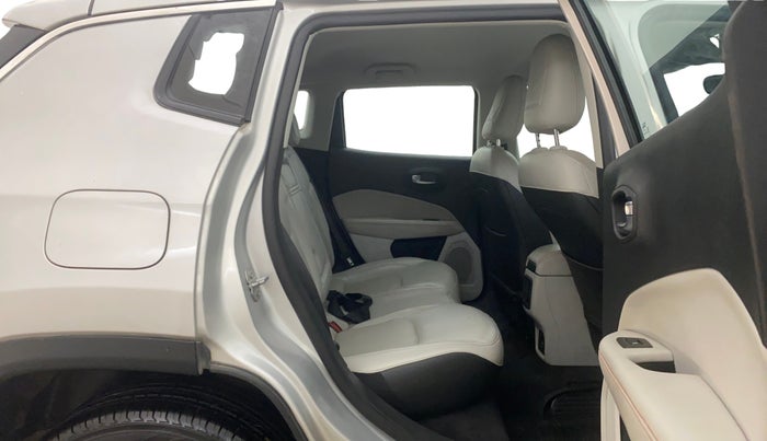 2017 Jeep Compass LIMITED 1.4 PETROL AT, Petrol, Automatic, 43,024 km, Right Side Rear Door Cabin