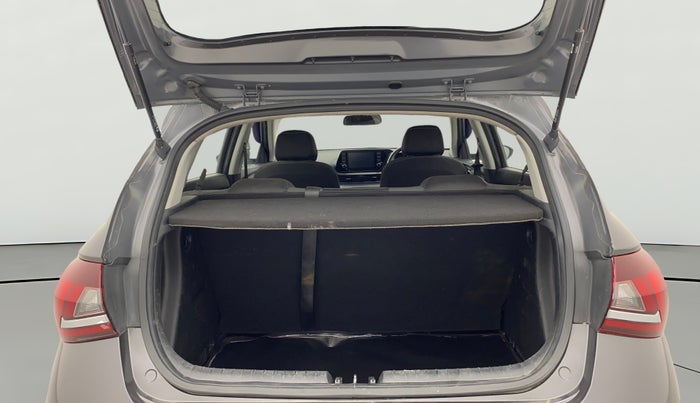 2021 Hyundai NEW I20 SPORTZ 1.2 MT, Petrol, Manual, 46,135 km, Boot Open Zoomed View