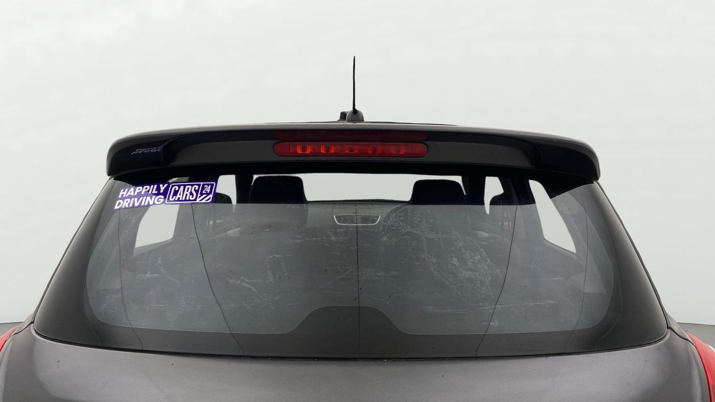 2017 Maruti Swift VXI, Petrol, Manual, 64,387 km, Rear Windshield